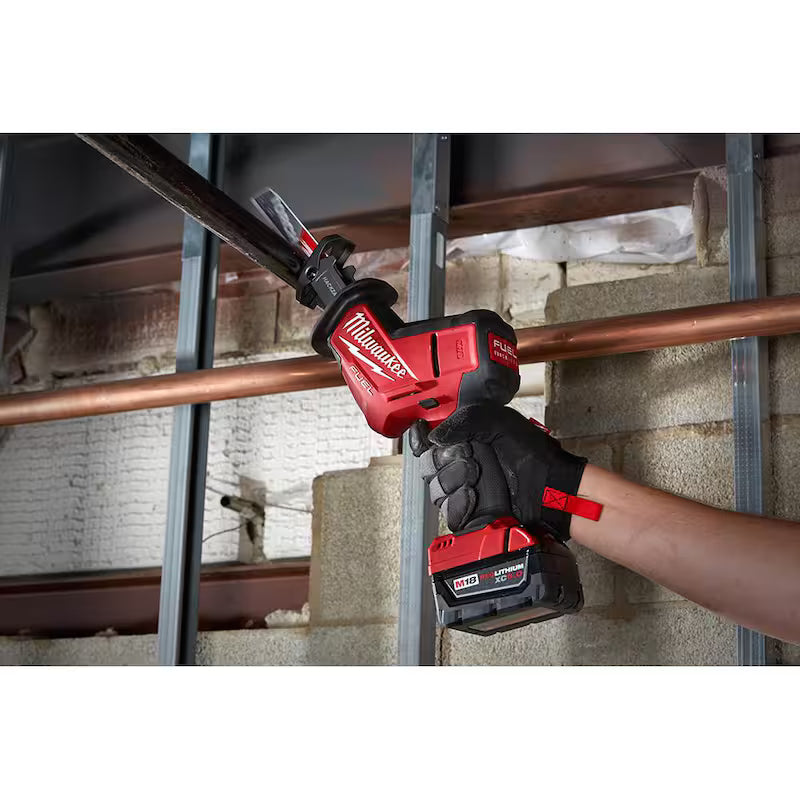 18-Volt Lithium-Ion Brushless Cordless Reciprocating Saw Kit U5892