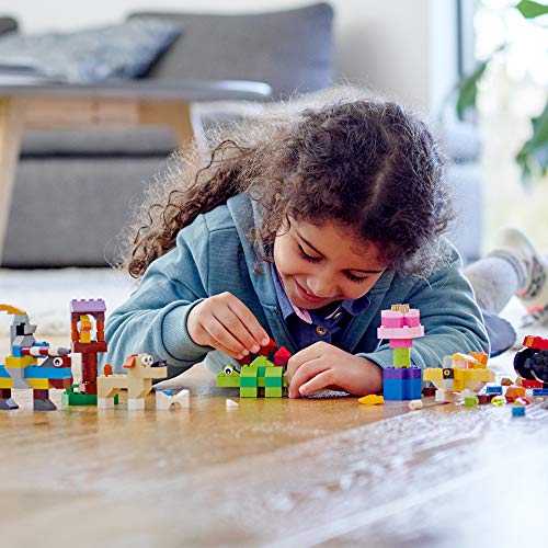 300 Pieces LEGO Classic Building Brick Set F2715