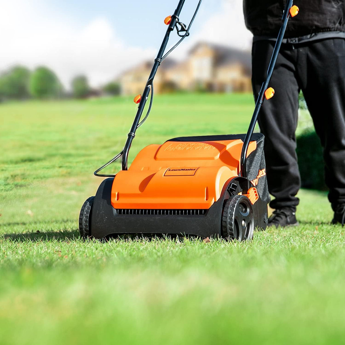 13-Inch 12AMP Scarifier and Dethatcher B549